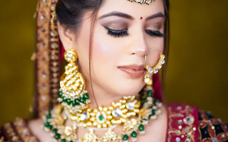 Bride with traditional jewellery and finished makeup